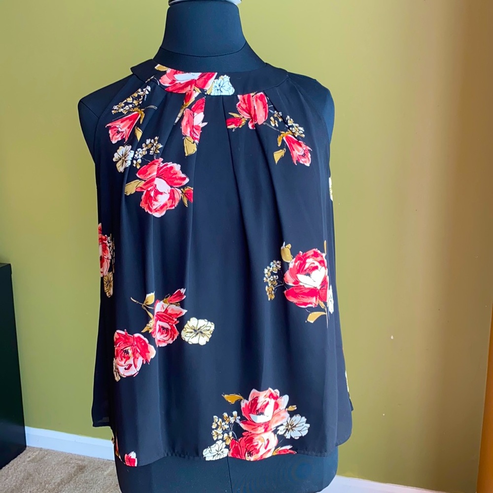 EUC Nine West Sleeveless Blouse Sz 1X